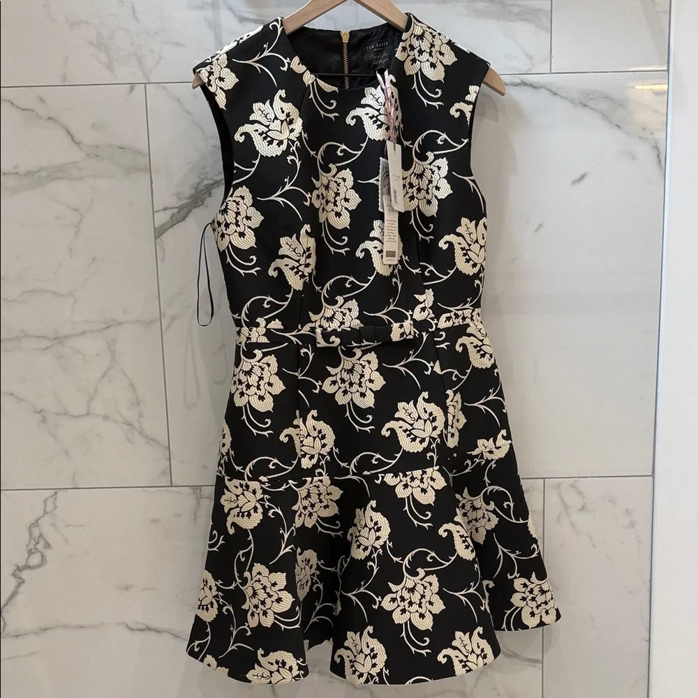 NWT Ted Baker London Black Cream Floral Jacquard Fit & Flare Mini Dress Size 4 - Picture 1 of 9